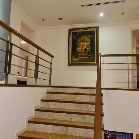 Raymond Suites At Berjaya Times Square Kuala Lumpur Zewnętrze zdjęcie