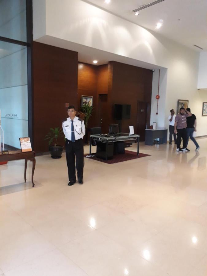 Raymond Suites At Berjaya Times Square Kuala Lumpur Zewnętrze zdjęcie