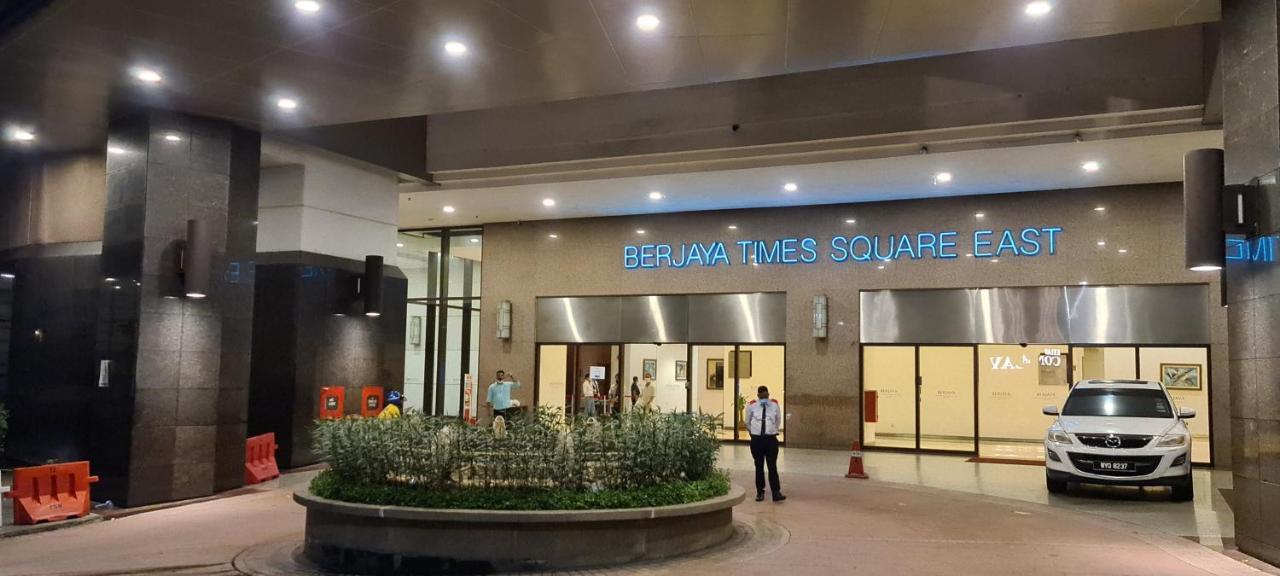 Raymond Suites At Berjaya Times Square Kuala Lumpur Zewnętrze zdjęcie