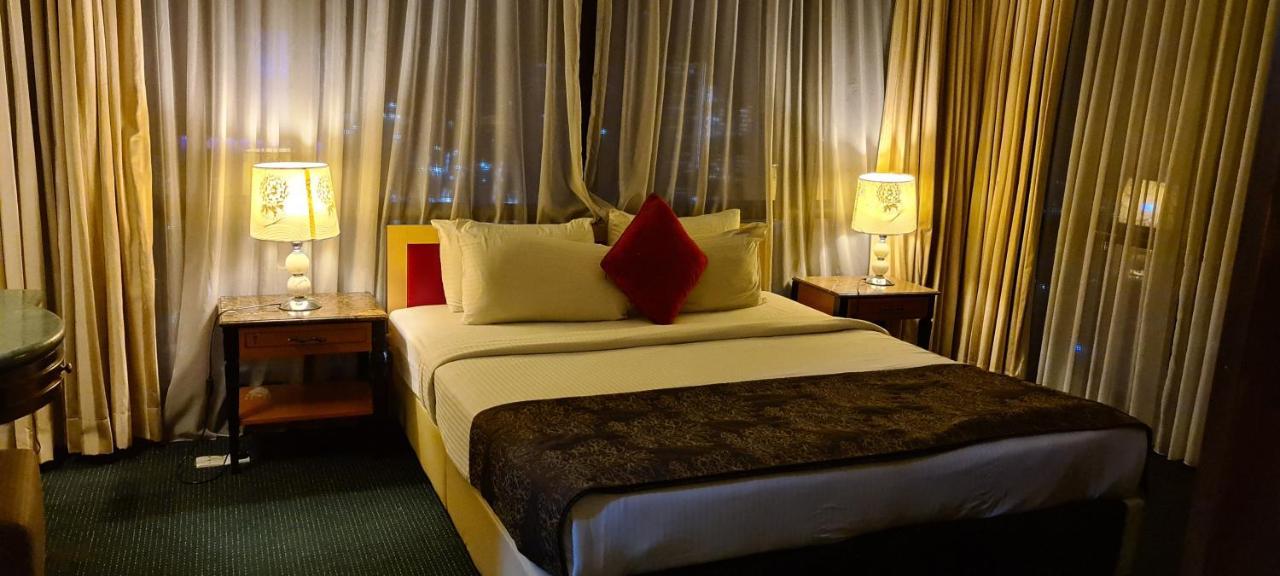 Raymond Suites At Berjaya Times Square Kuala Lumpur Zewnętrze zdjęcie